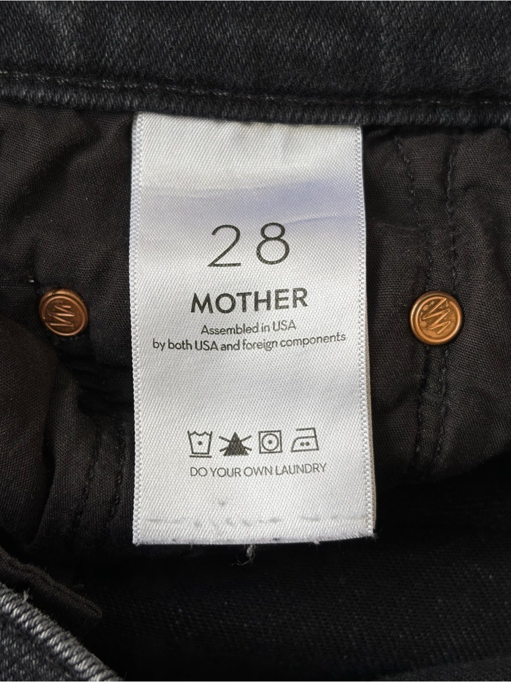 Mother The Weekender Jeans in 'Deep End' Wash - Picture 8 of 13